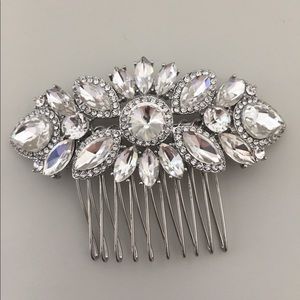 Rhinestone hair comb